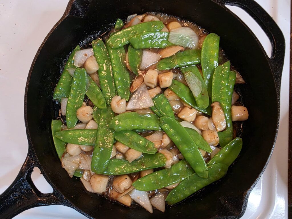 Plump Scallops with Snow Peas & King Oyster Mushrooms