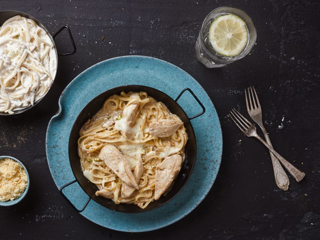  Creamy Chicken Alfredo