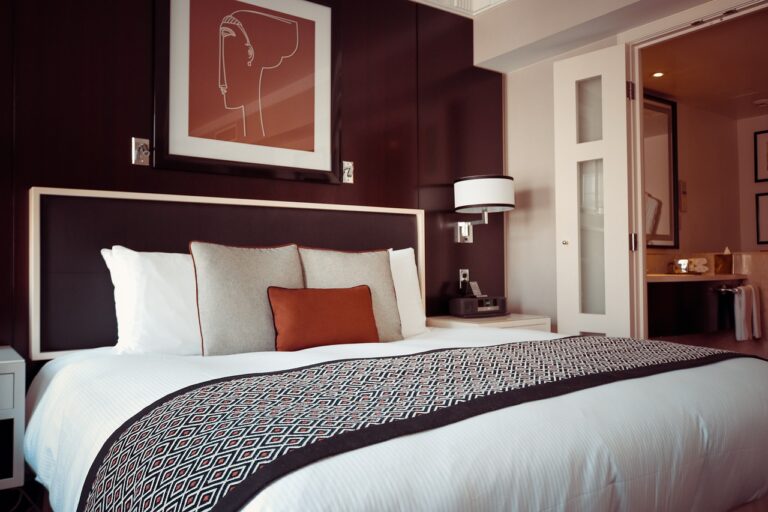 Where to stay in the Philippines – a comfortable hotel room